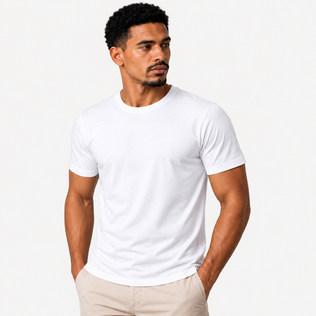 Camiseta Masculina em Malha Peruana 40.1 com Elastano