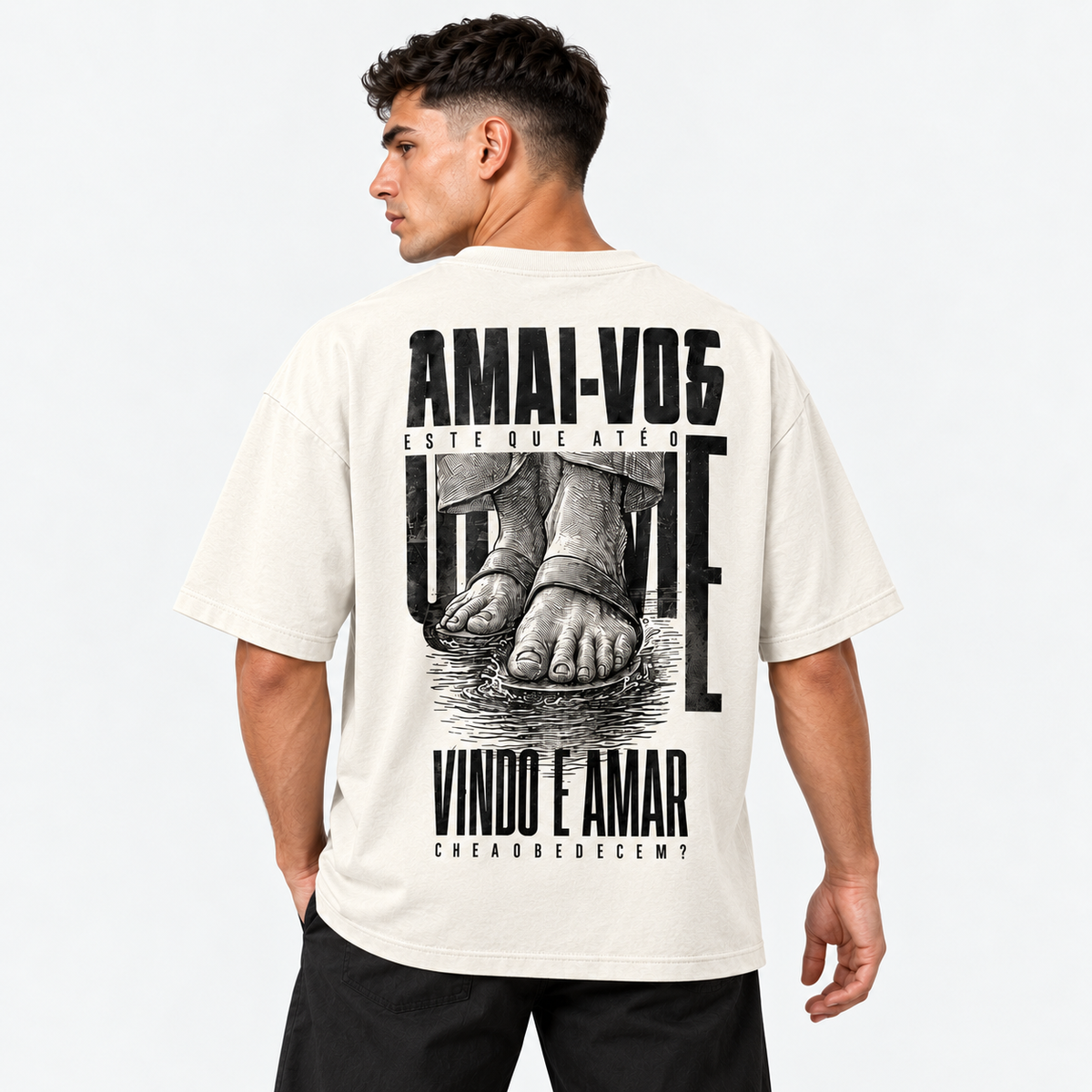Camiseta Masculina Oversized Estampa Cristã Amai-vos
