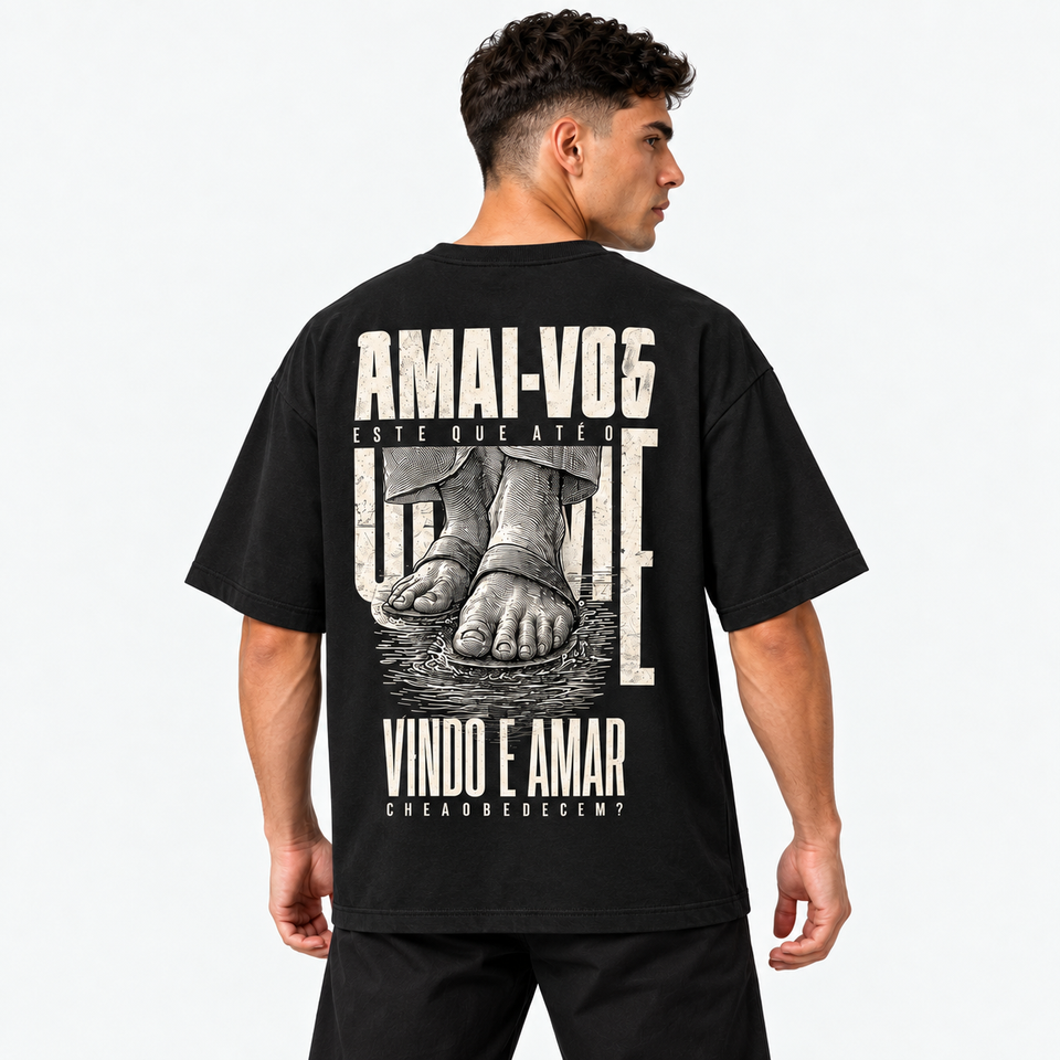 Camiseta Masculina Oversized Estampa Cristã Amai-vos
