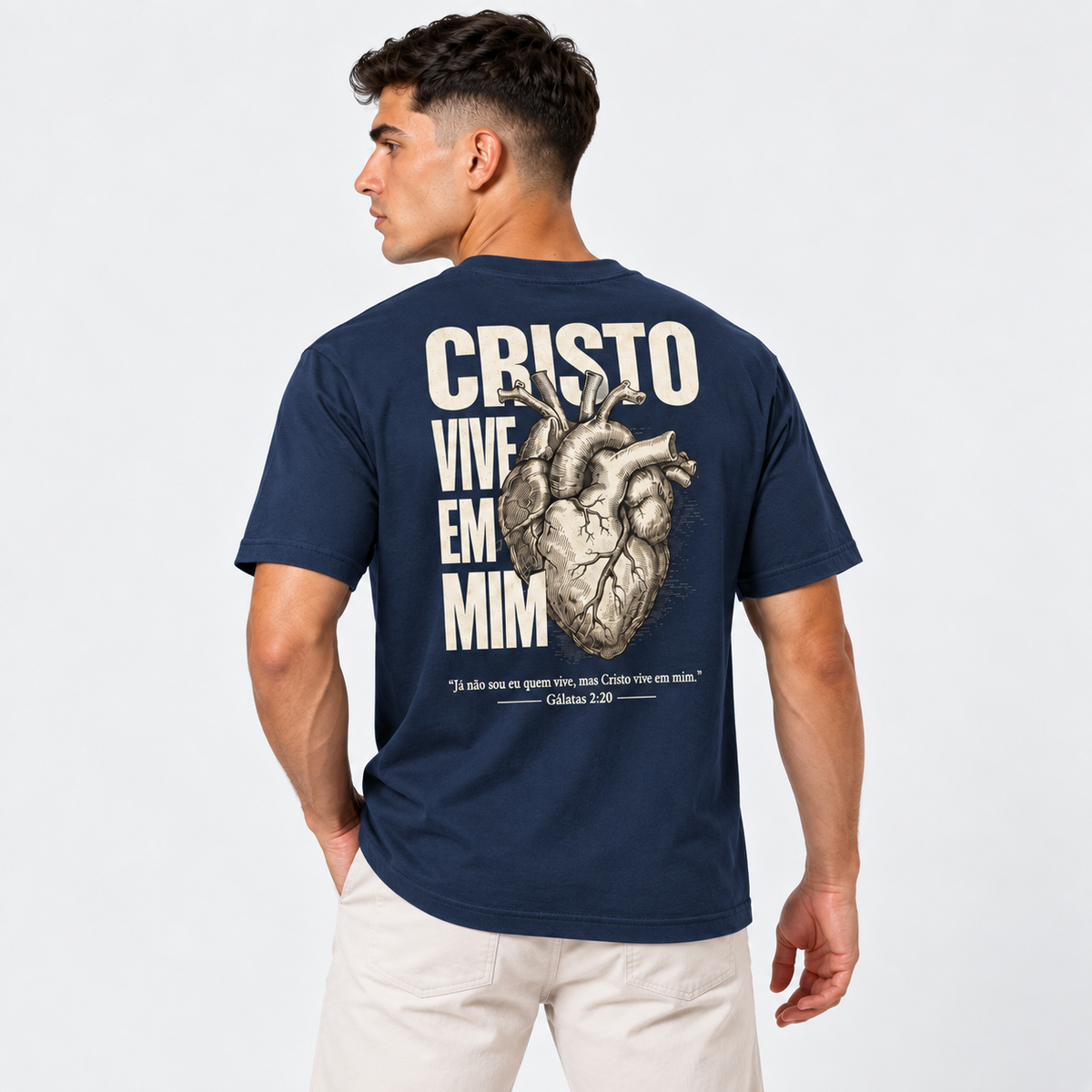 Camiseta Masculina Estampa Cristã Cristo Vive