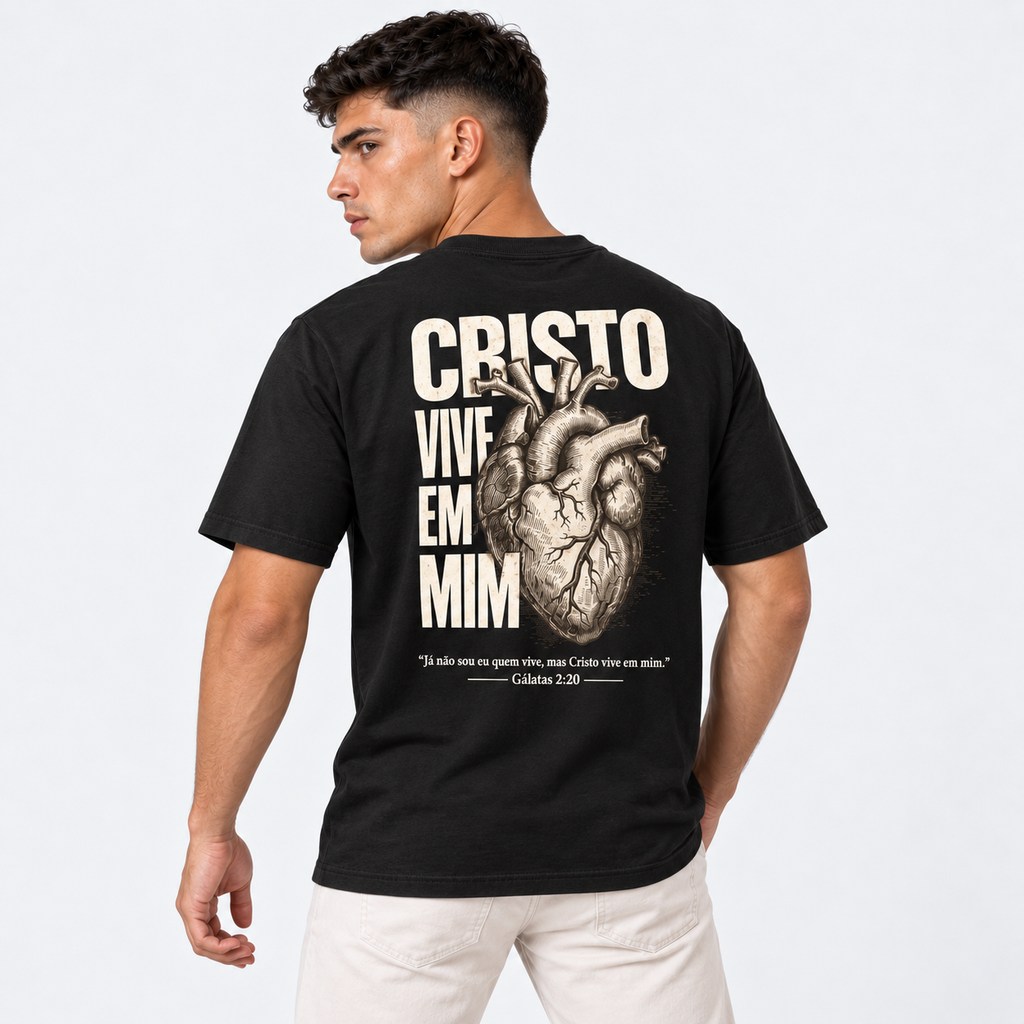 Camiseta Masculina Estampa Cristã Cristo Vive